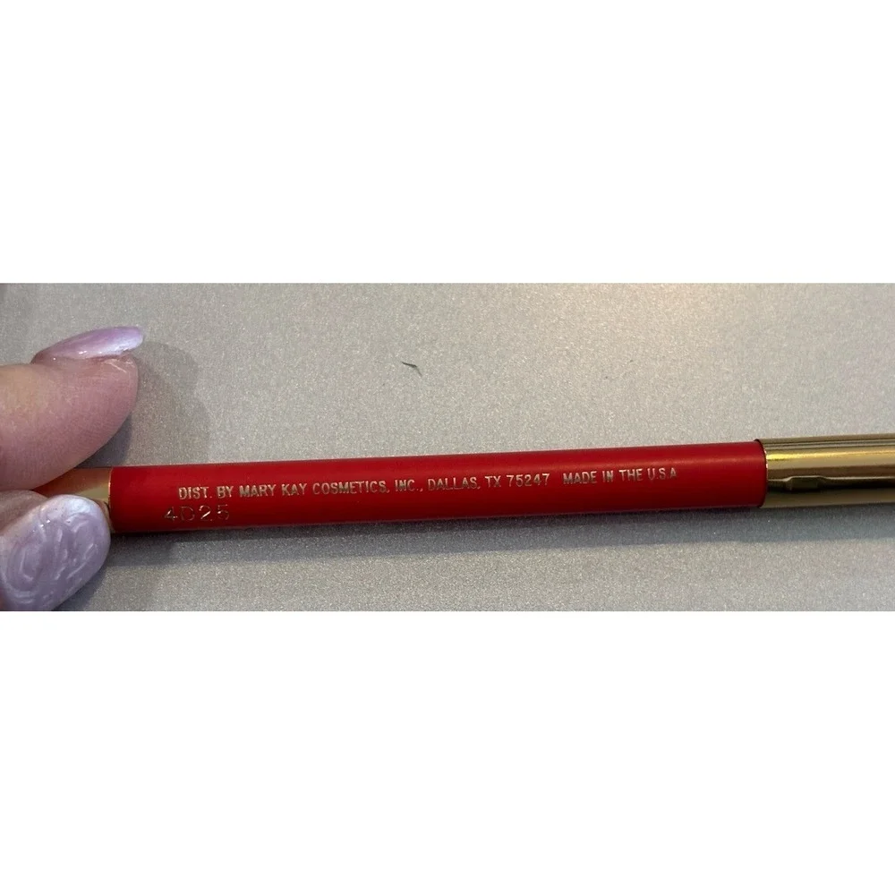 NOS Vintage Mary Kay Lip Liner Pencil Melon 3479 Discontinued